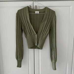 Wilfred Avacado green sweater